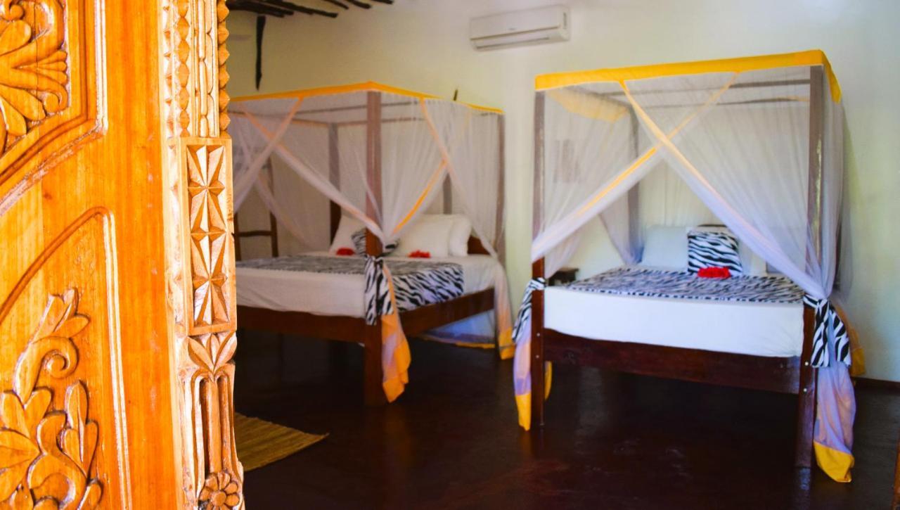 Zanzibar Dream Lodge Bwejuu Exterior photo