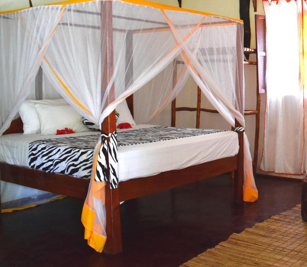 Zanzibar Dream Lodge Bwejuu Exterior photo